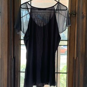 Sheer sleeve black shirt